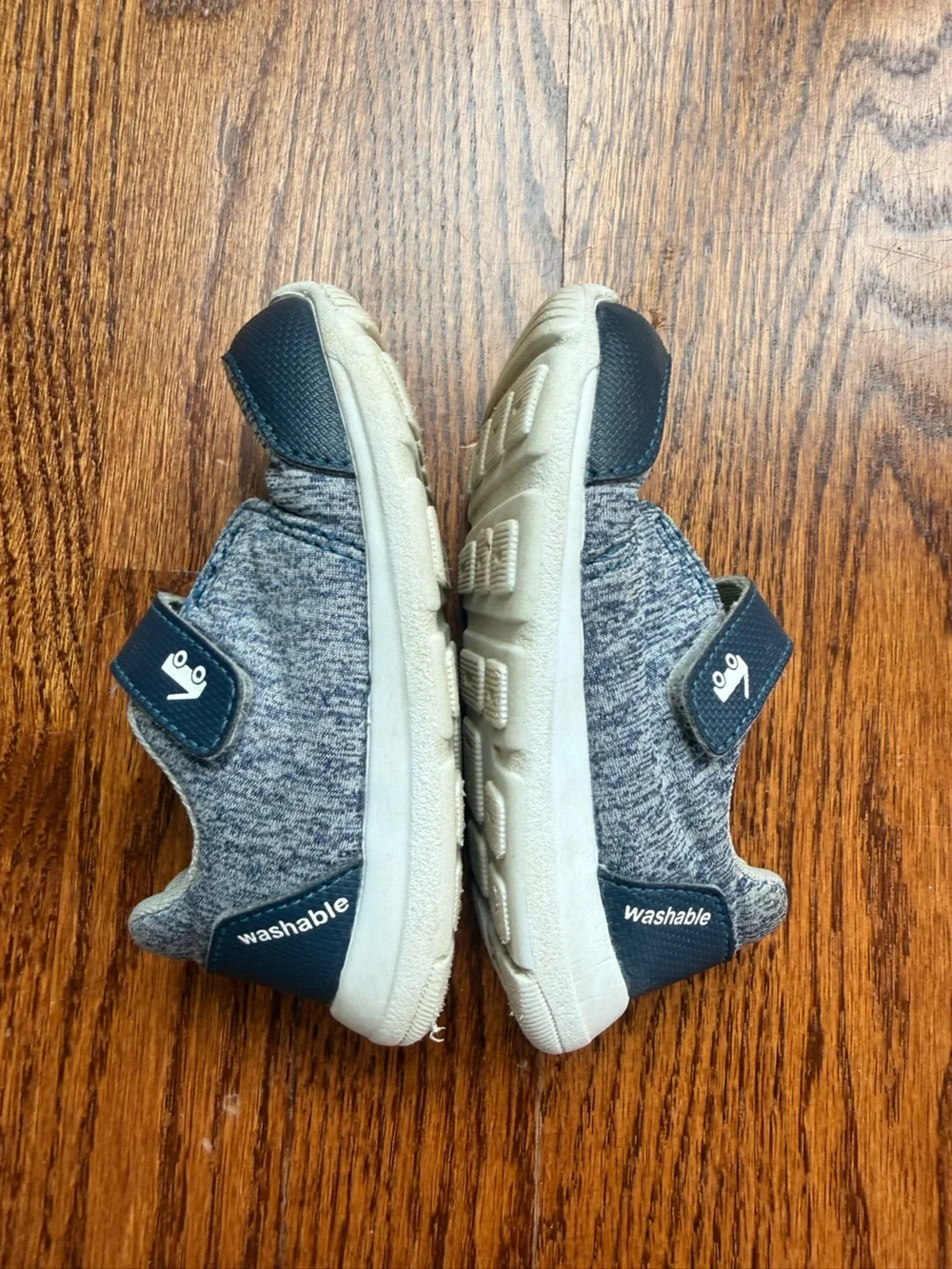 See Kai Run Basics Sneakers Sz 7
